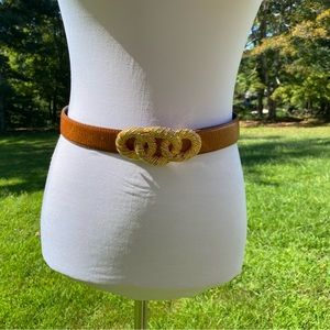 TALBOTS BELT BROWN LEATHER ACORN BRITISH TAN GOLD TONE RIBBED LOOPS BUCKLE SZ M